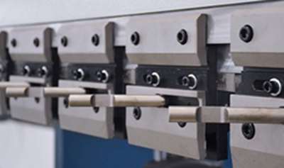 100t Cnc Metal Bending Machines, 3200 Mm Cnc Sheet Press Brake With E21 100t Cnc-metallin taivutuskoneet, 3200 mm Cnc-levypuristin, E21