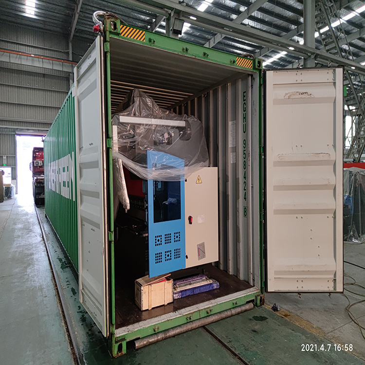 300t/4000 hydraulinen puristusjarrukone