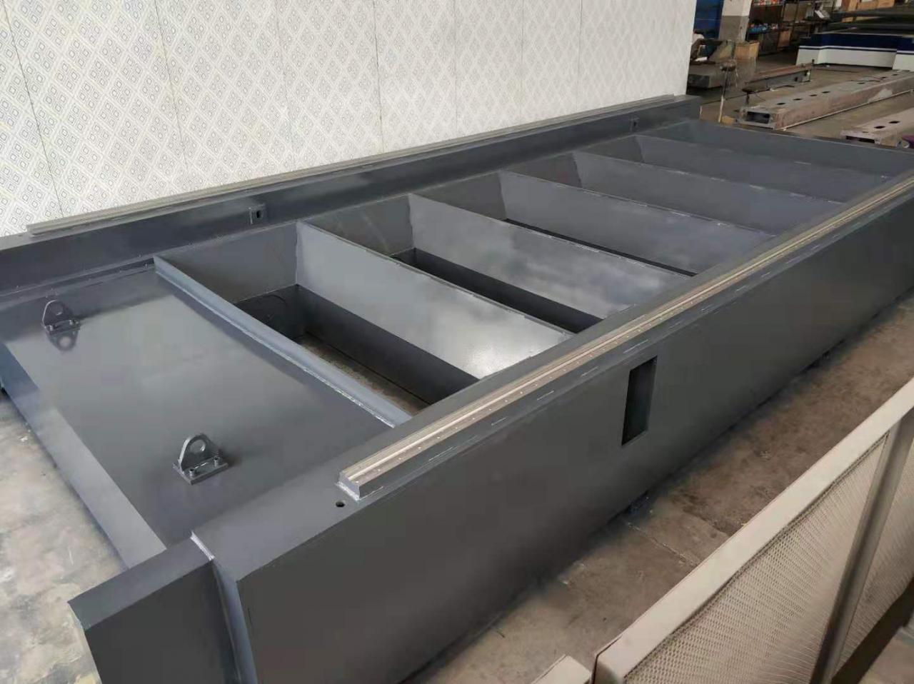 3015 4015 1kw To 6kw Cnc Fiber Laser Cutting Machine Raycus Laser Power 3015 4015 1kw - 6kw Cnc-kuitulaserleikkauskone Raycus Laser Power