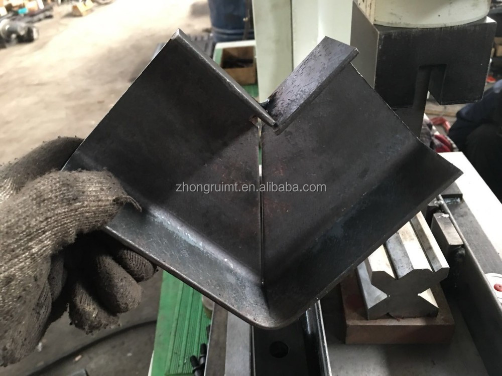 60t Q35-16 Hydraulic Ironworker Shearing Punching Bending And Notching Machine 60t Q35-16 Hydraulinen Ironworker Leikkaus Lävistys Taivutus- ja Lovikone