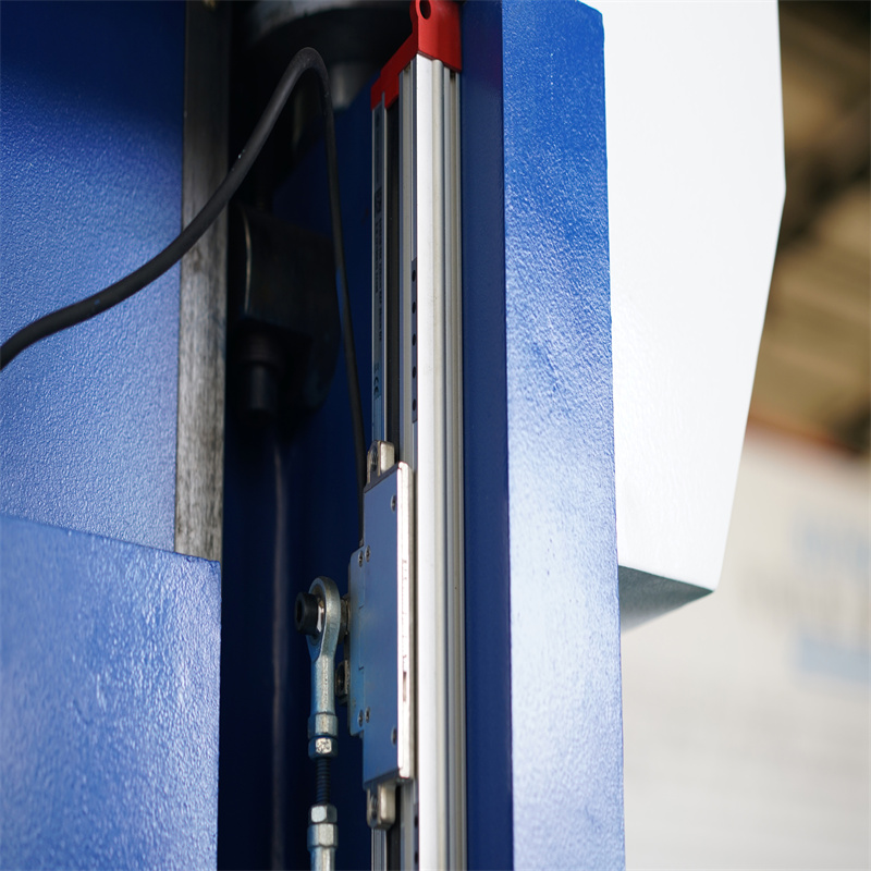 Cnc manuaalinen levyn taivutuskone 80 tonnin hydraulipuristimen jarrumetallin taivutuskone