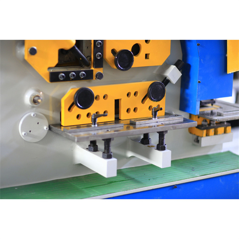 Pieni Cnc Q35y-16 40 tonnin Ironworker hydraulinen yhdistetty lävistyskone