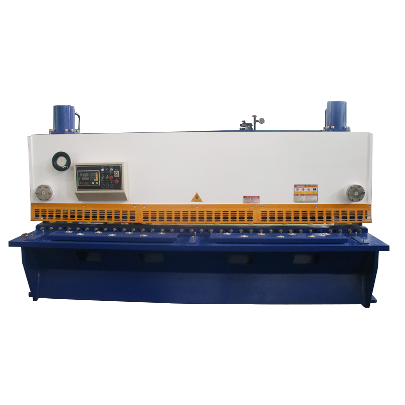 Cnc Nc Hydraulic Press Metal Guillotine Shear Machine For Carbon Stainless Steel Sheet Cnc Nc:n hydraulipuristimen metallin giljotiinileikkauskone ruostumattomasta hiiliteräslevystä