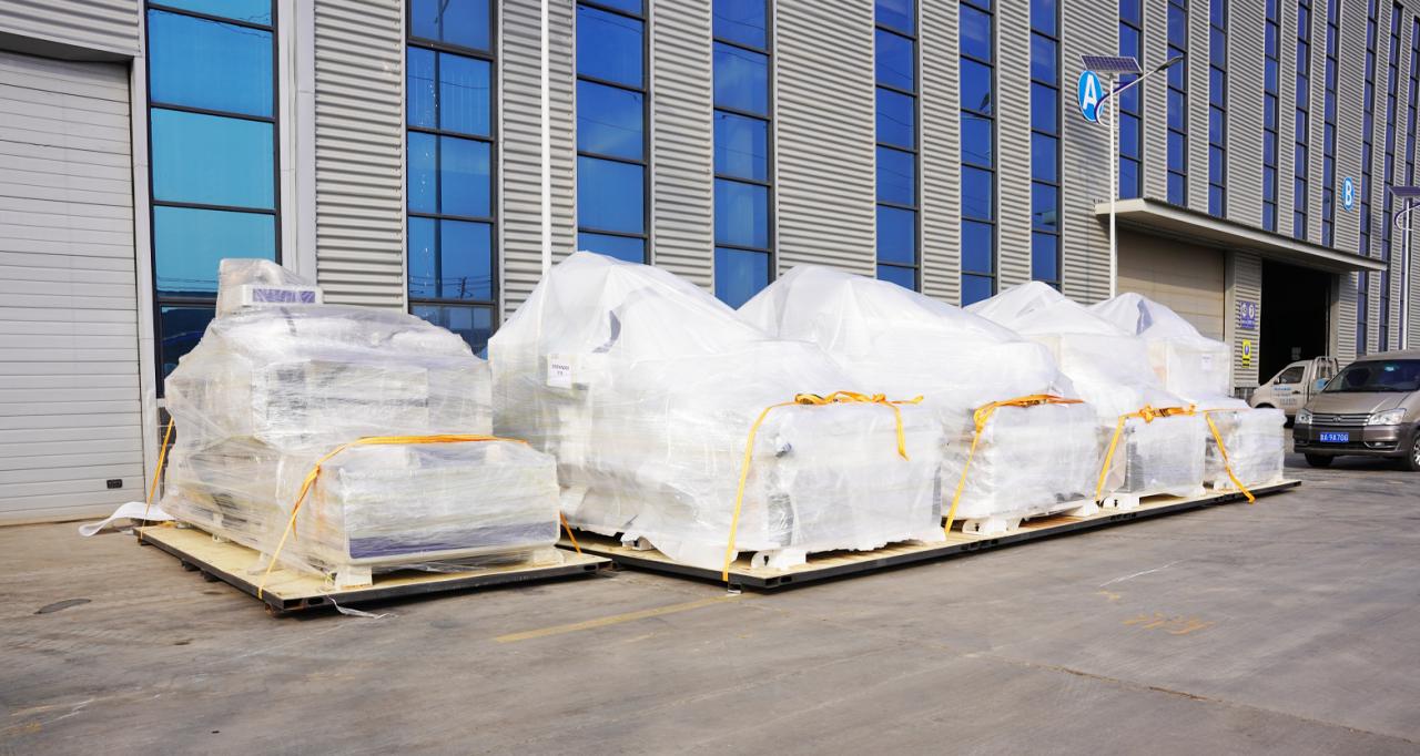 Laser Source 2000w 3000w Fiber Laser Cutting Machine Laser Source 2000w 3000w kuitulaserleikkauskone