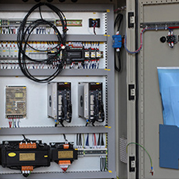 Metal Plate Press Brake Machine / CNC Hydraulic Press Brake Machine Metallilevypuristin jarrukone / CNC-hydraulinen jarrukone