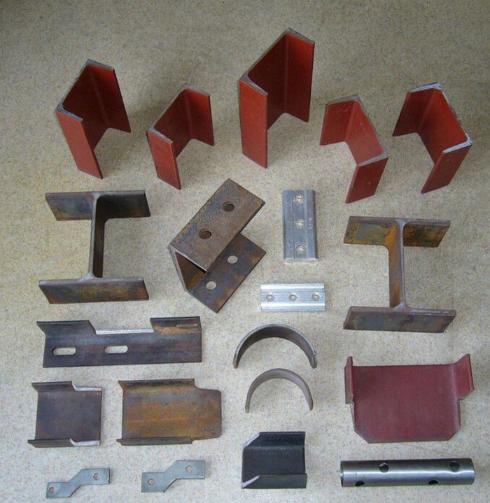 Q35y Series Hydraulic Ironworker Shearing And Punching Machine Q35y-sarjan hydraulinen Ironworker leikkaus- ja lävistyskone