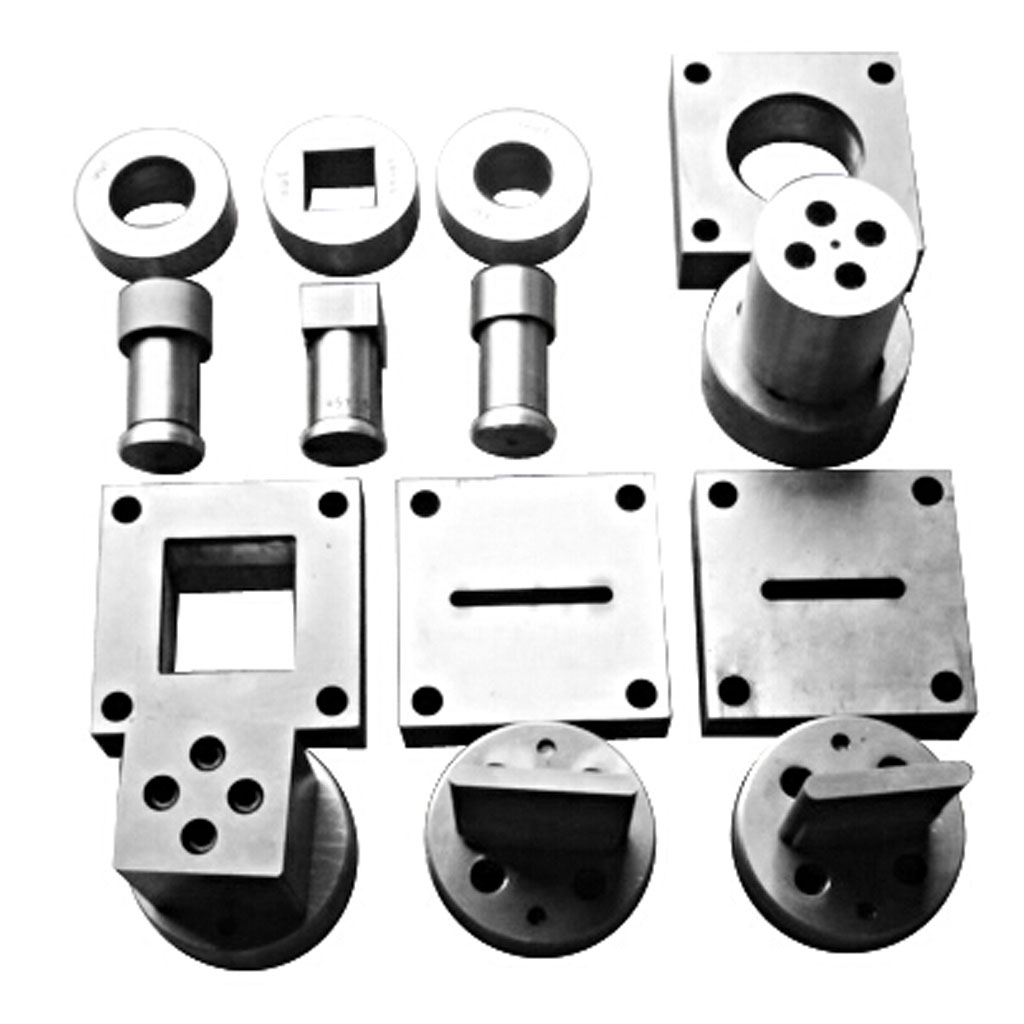 Steel Plate Angle Cutting Punching Notching Machine Hydraulic Ironworker For Sale Teräslevykulmaleikkaus Lävistyslovikone Hydraulinen Ironworker Myytävänä