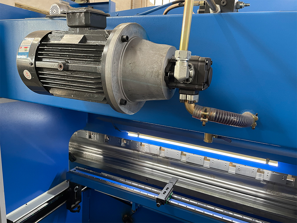 Wc67k-400T Cnc Plc Manual Sheet Bending Machine Hydraulic Nc Press Brake Machine Wc67k-400T Cnc Plc Manuaalinen levyn taivutuskone Hydraulinen Nc Press Brake Machine